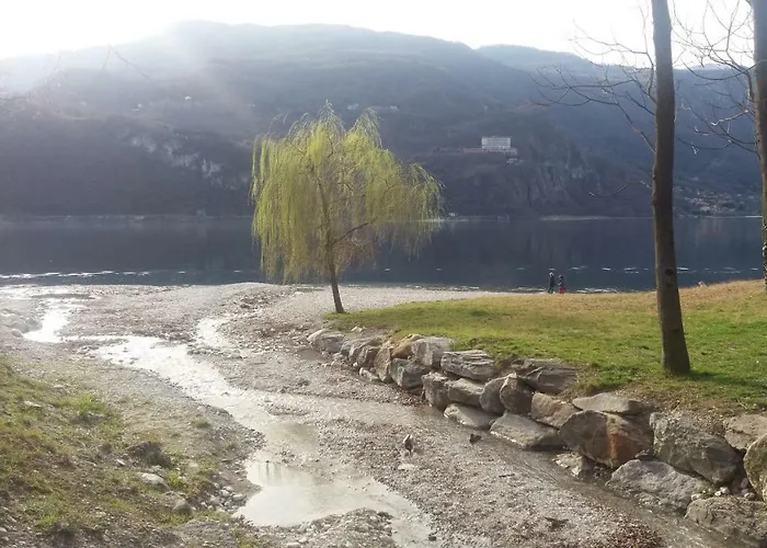 Hébergement de vacances Da Carla Abbadia Lariana